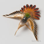 18kt Gold and Enamel Hummingbird Brooch, Spanish, 20th century (Lot 1202, Estimate $300-500)