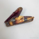 Frog-carved Meerschaum Cigarette Holder (Lot 2116, Estimate: $100-150)