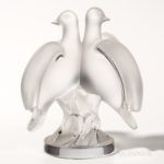 Lalique Doves Figure (Lot 1296, Estimate: $300-400)