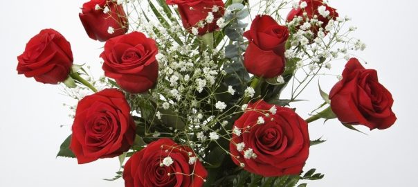 utah weddings flowers - red roses babys breath