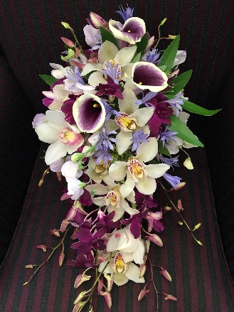 Eggplant-Sage-and-Champagne-wedding-flowers