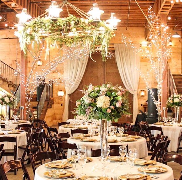 Utah-County-Wedding-Venue-Quiet-Meadow-Farm-decor