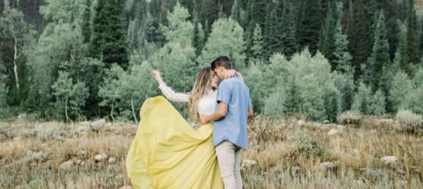 Utah Wedding Engagement Photo mountains