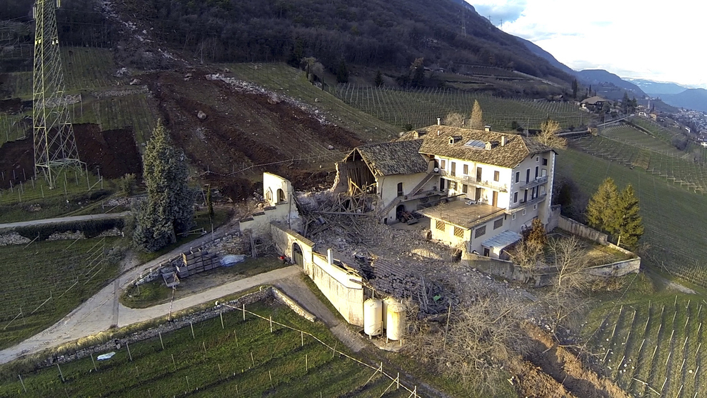 A Landslide In Italy Just Destroyed A 300 Year Old Home