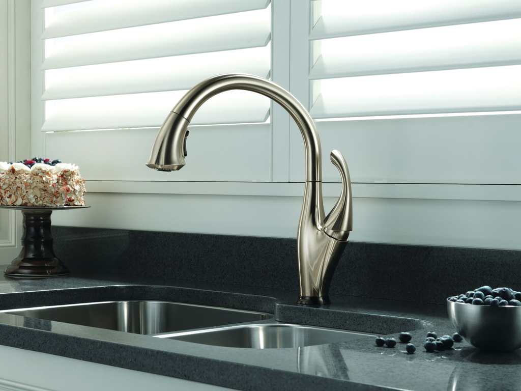 One Touch Kitchen Faucet For Residential Pros