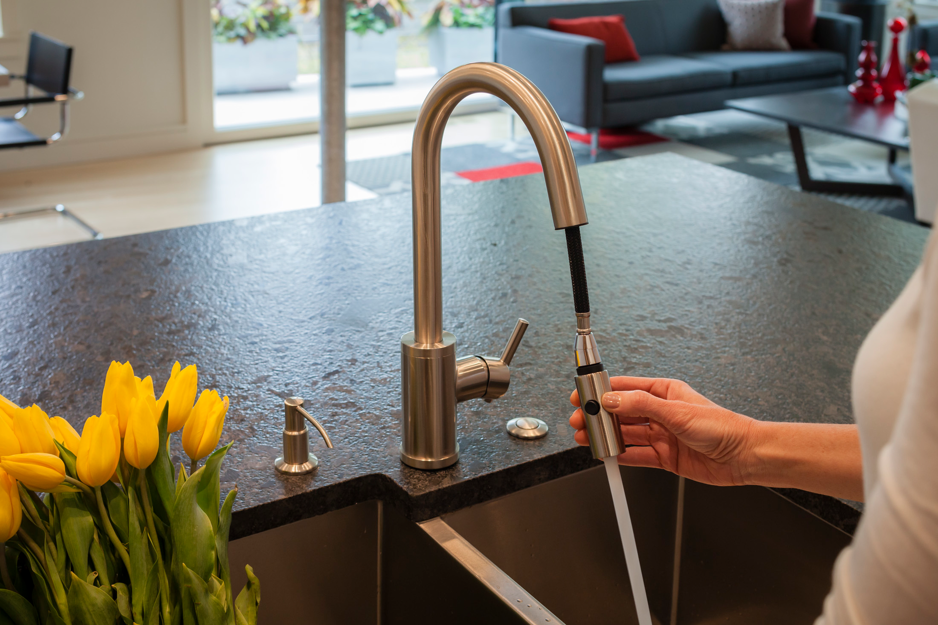 Snap Back Kitchen Faucets For Residential Pros