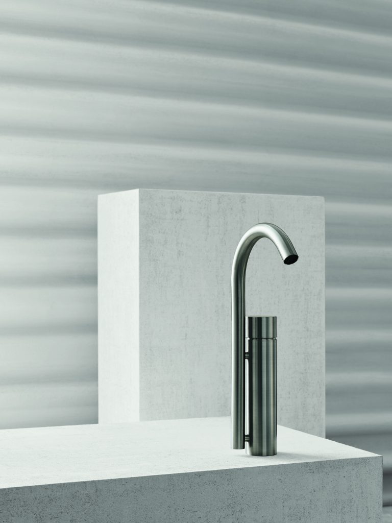 Floating Bath Faucet For Residential Pros