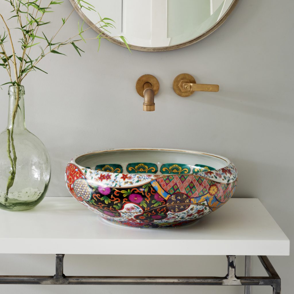 HandDecorated Porcelain Sinks For Residential Pros
