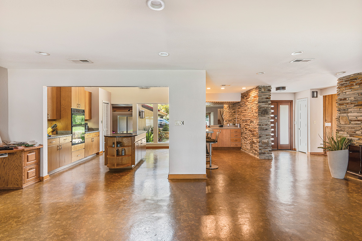 Dramatic-Details-and-Beams-01