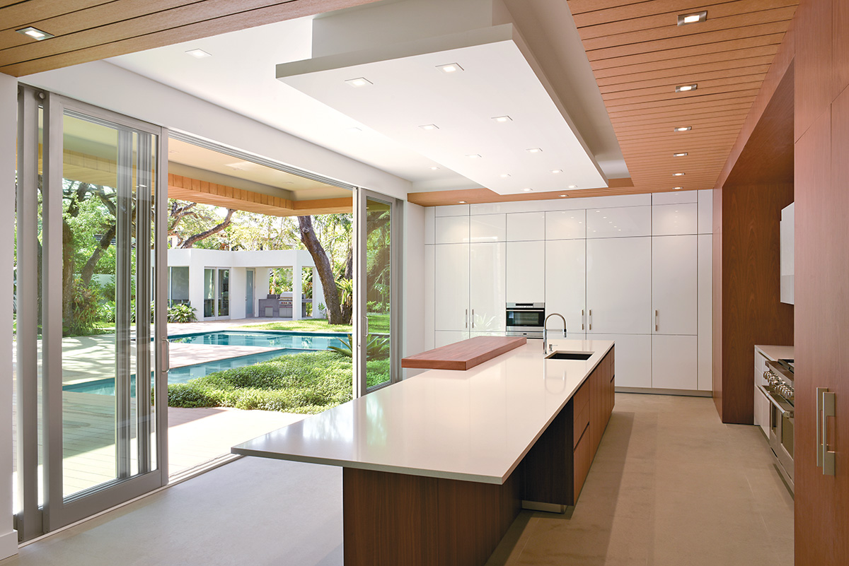 KHaydenODP_South-Miami-Residence_InteriorKitchen2Patio