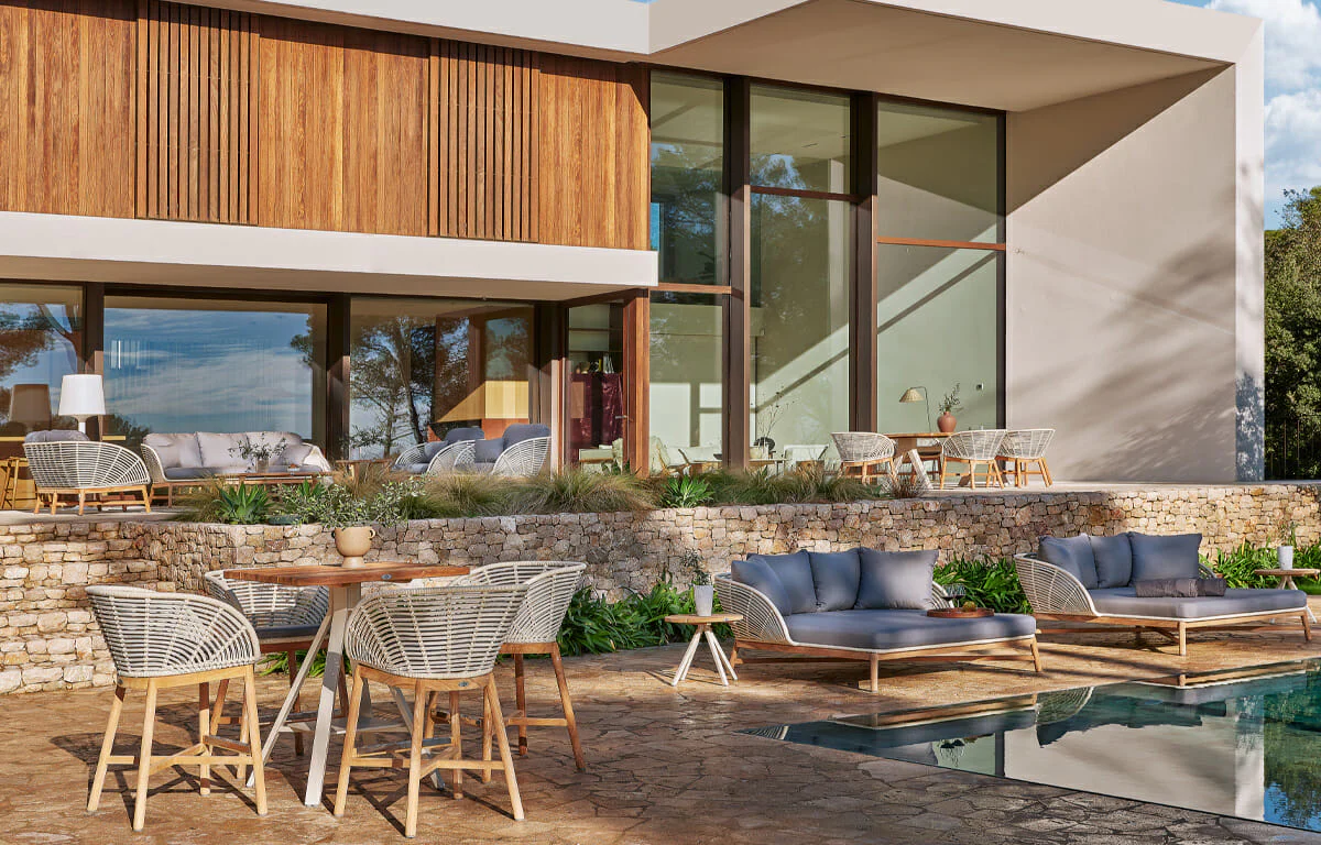 Luxury Outdoor Furniture - BetterPatio