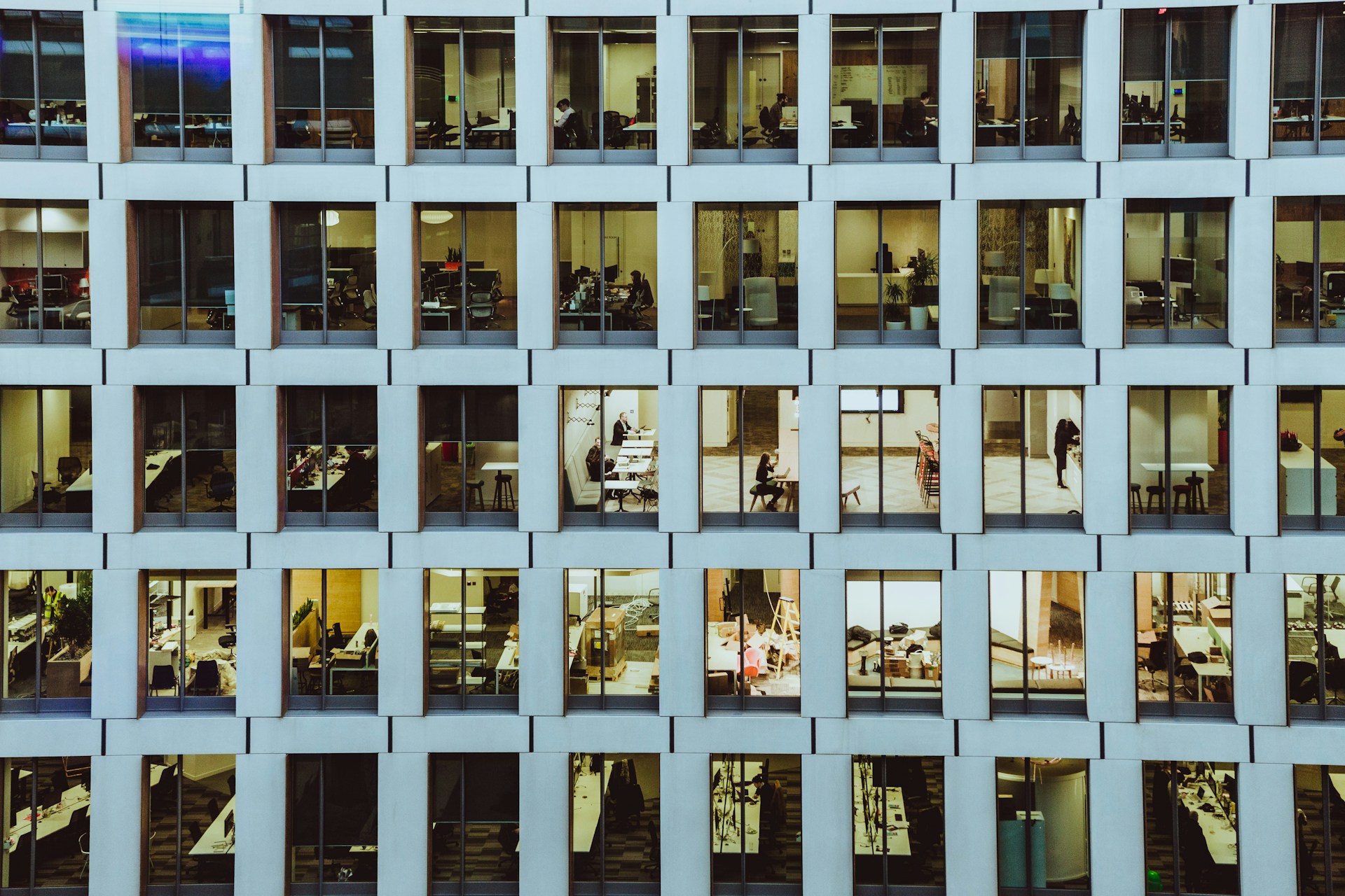 Overcoming Common Challenges When Migrating to Cloud PABX