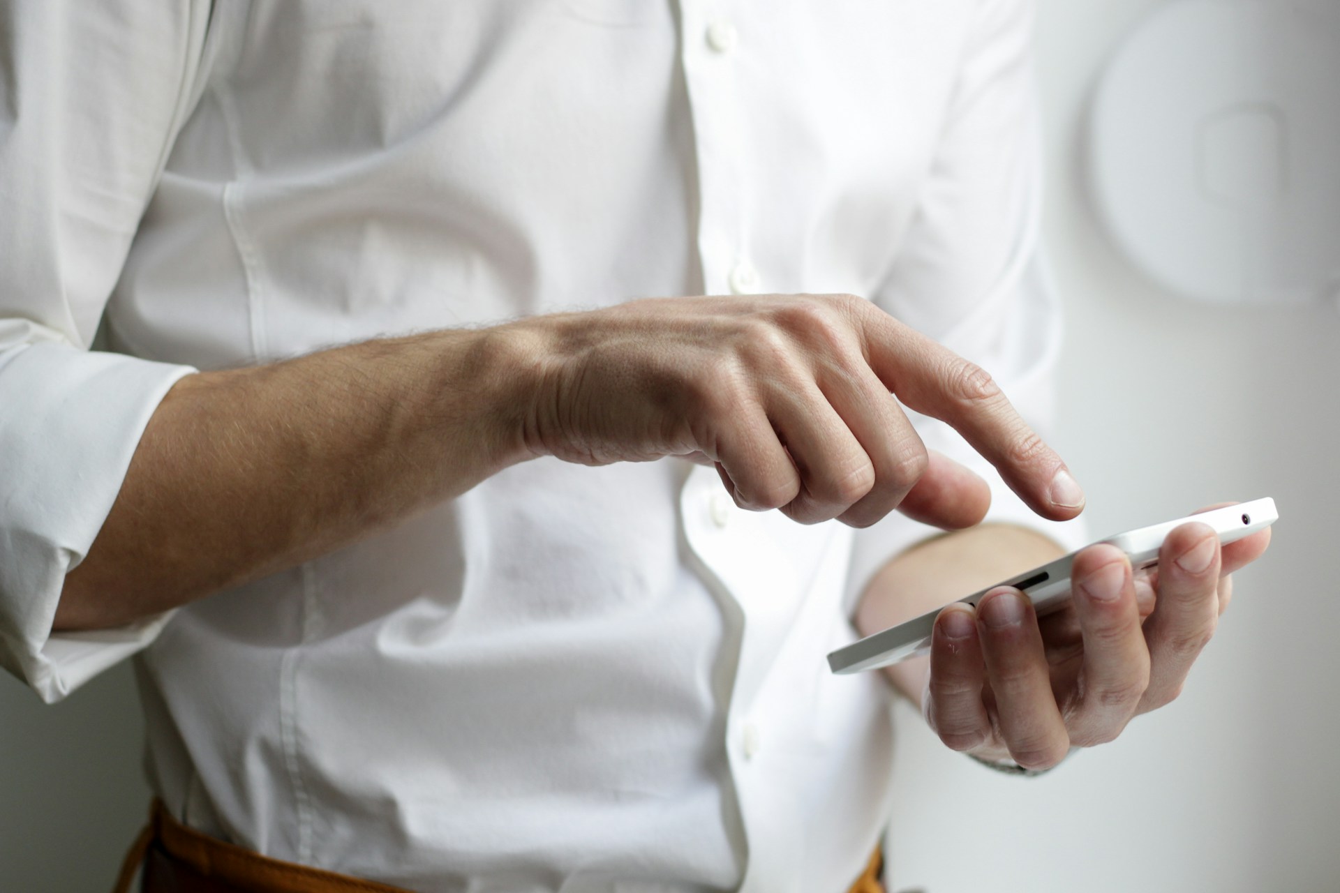 What to Consider Before Switching to a SIM-Only Plan
