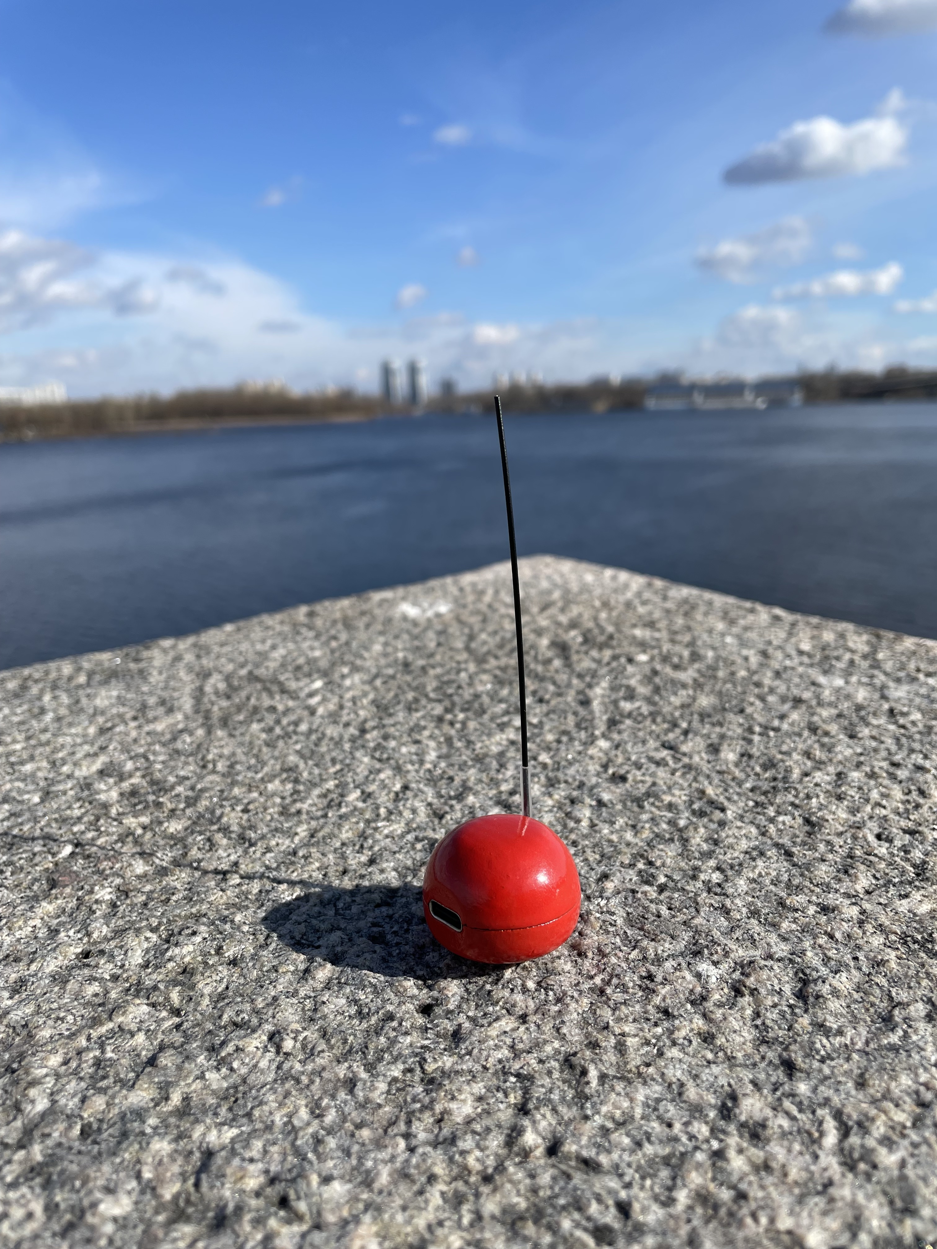 Radio-Based GPS Tracking Technology