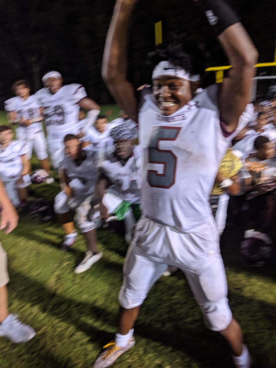 The Thomas Dale Knights defeat the Lloyd C. Bird Skyhawks 28 to 0 ScoreStream