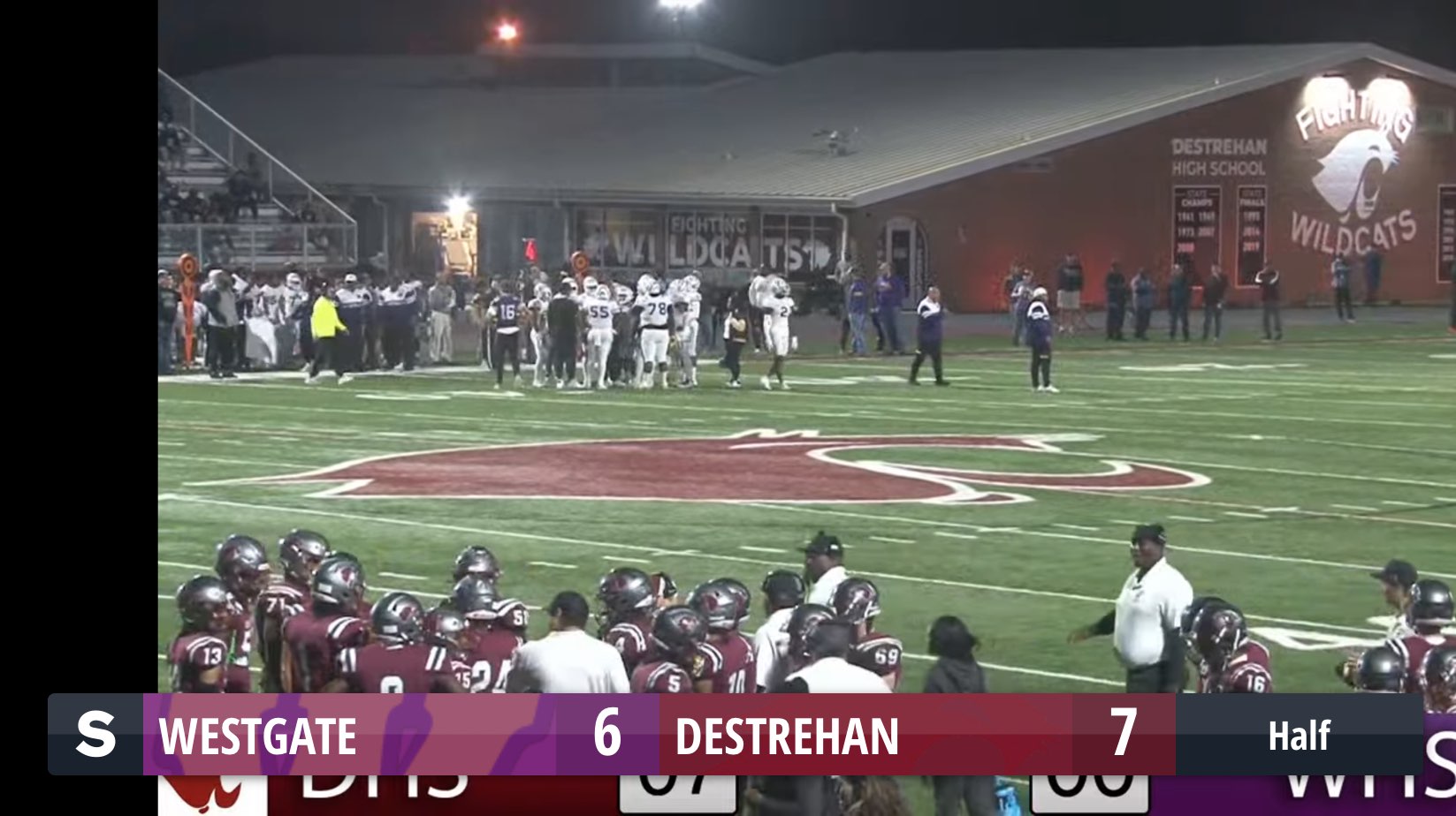 The Destrehan Wildcats defeat the Westgate Tigers 21 to 6 ScoreStream