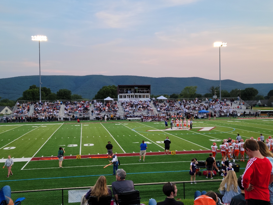 The Danville Ironmen defeat the Loyalsock Township Lancers 17 to 14