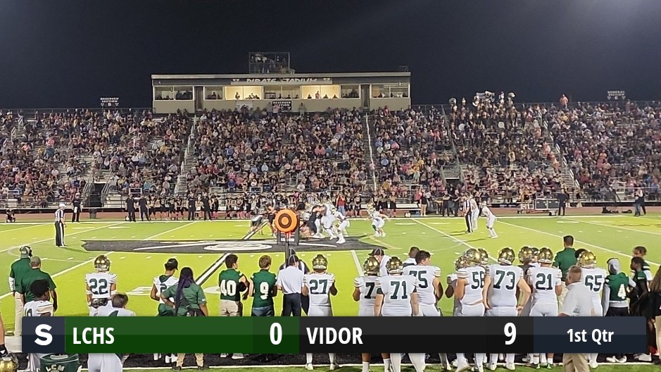 The Vidor Pirates defeat the Little CypressMauriceville Bears 36 to 29