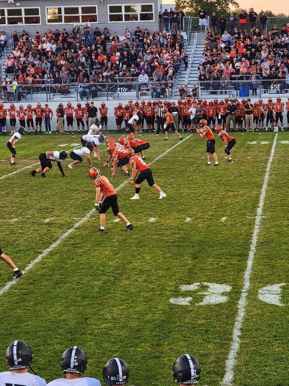 The Versailles Tigers defeat the Parkway Panthers 41 to 7 ScoreStream