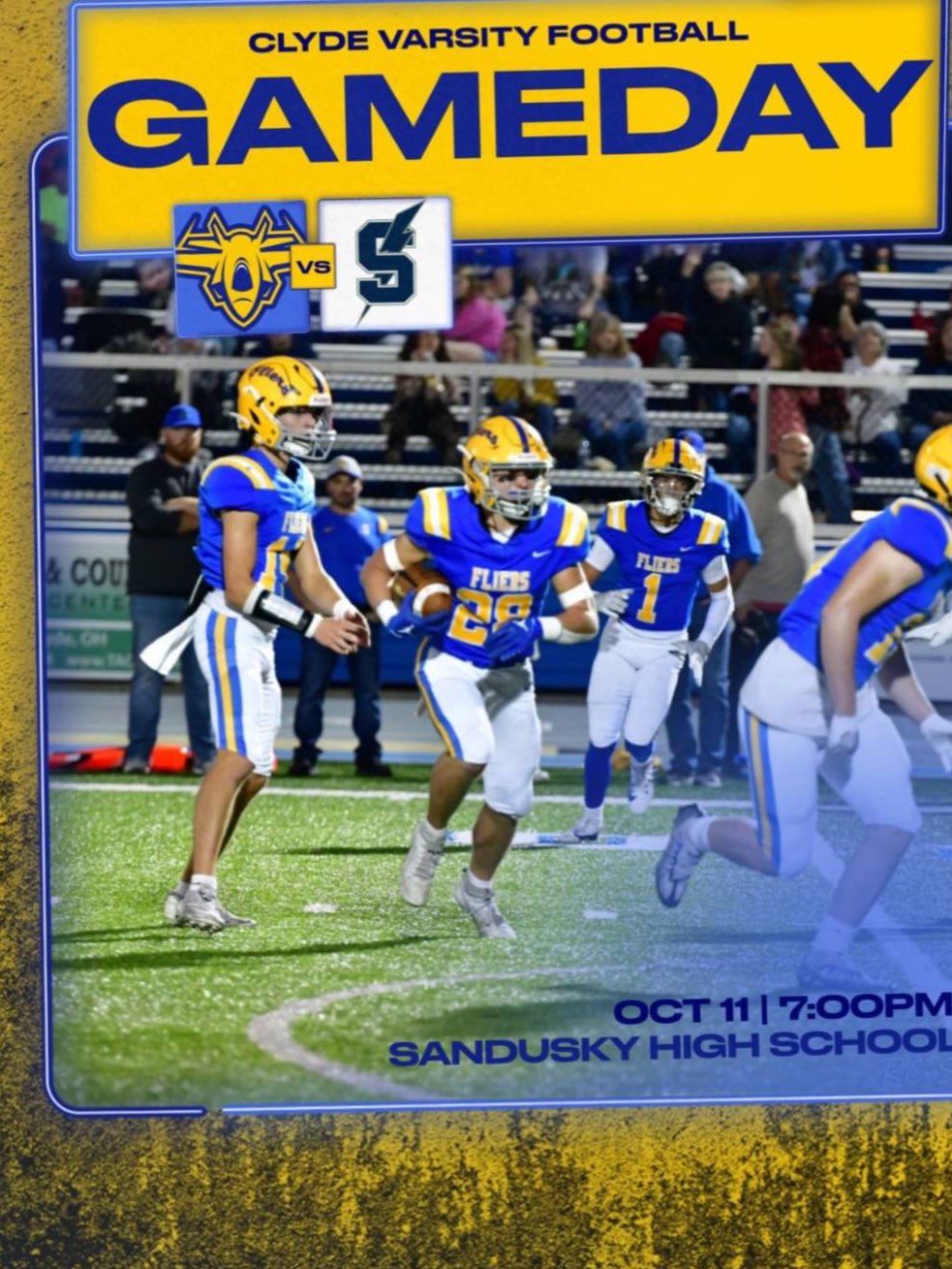 The Sandusky Blue Streaks defeat the Clyde Fliers 22 to 21 ScoreStream