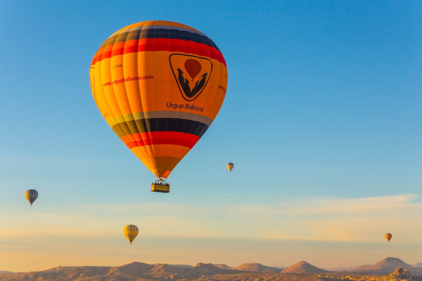 Hot Air Balloon Ride over Phoenix Hot Air Balloon Ride over Phoenix