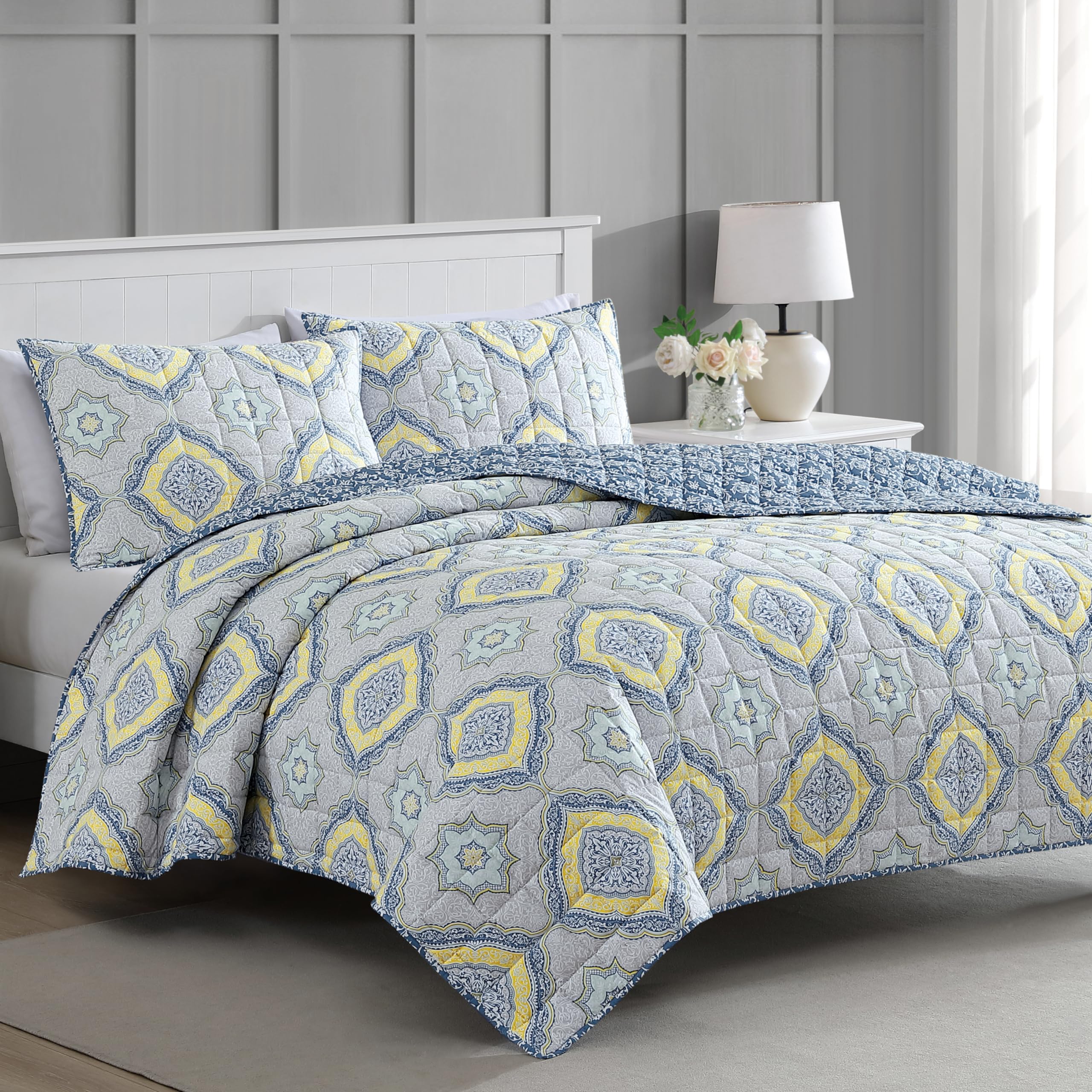 Martha Stewart - Brandclub - Martha Stewart Monaco Multi Color Queen Quilt  Set - 3 Piece, 100% Cotton, Reversible, Cool, Percale Weave, Soft \u0026 Printed  Lightweight Quilt, Summer Bedding, 1 Quilt, 2 Pillow Shams, image size:2560x2560