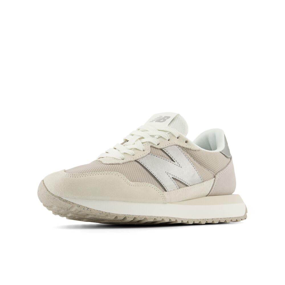 ナジェ Womens 237 Sneaker / Beige metallic | Tops For Shoes