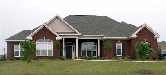 Traditional house plans 103-110 - front exterior, 2,582 sq ft, 4 bed, 2 bath house plans | Monster House Plans