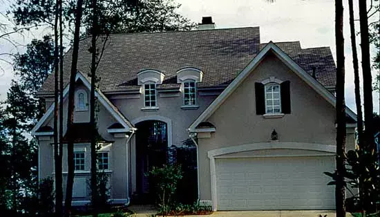 Traditional house plans 106-196 - front exterior, 2,546 sq ft, 4 bed, 3 bath house plans | Monster House Plans