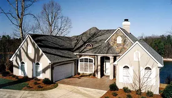 Traditional house plans 106-258 - front exterior, 2,666 sq ft, 3 bed, 2 bath house plans | Monster House Plans