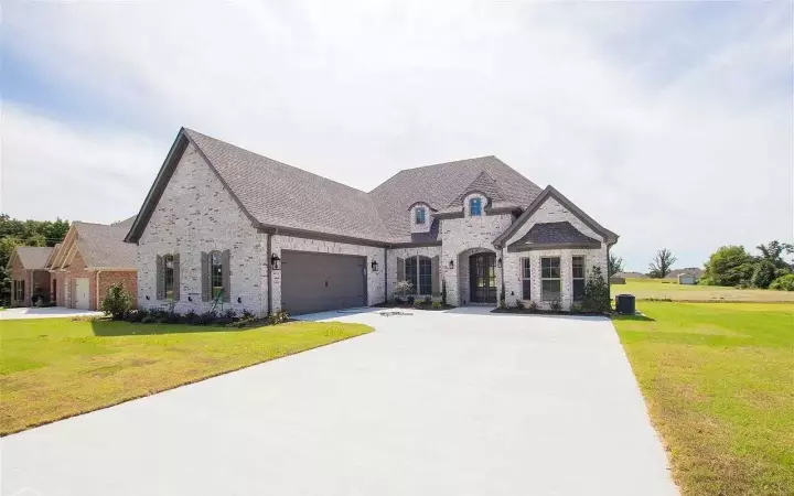 European house plans 12-1260 - front exterior, 2,546 sq ft, 4 bed, 3 bath house plans | Monster House Plans