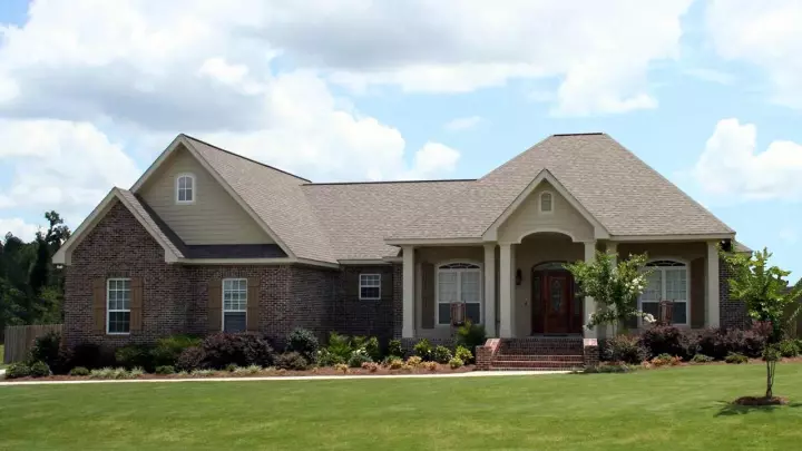 Traditional house plans 2-279 - front exterior, 2,100 sq ft, 4 bed, 2 bath house plans | Monster House Plans