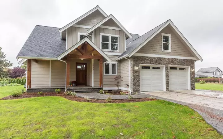 Northwest house plans 20-112 - front exterior, 2,276 sq ft, 4 bed, 2 bath house plans | Monster House Plans