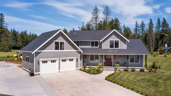 Traditional house plans 20-126 - front exterior, 2,853 sq ft, 4 bed, 2 bath house plans | Monster House Plans