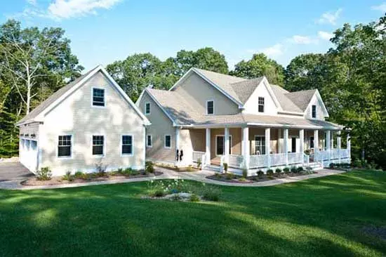 Country house plans 4-237 - front exterior, 3,493 sq ft, 4 bed, 3 bath house plans | Monster House Plans