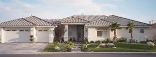 Mediterranean house plans 41-1219 - front exterior, 4,675 sq ft, 5 bed, 4 bath house plans | Monster House Plans