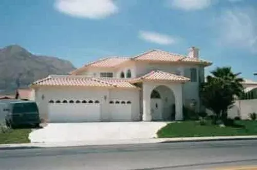 Southwest house plans 41-953 - front exterior, 2,604 sq ft, 4 bed, 3 bath house plans | Monster House Plans