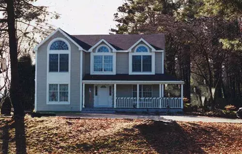 Traditional house plans 43-161 - front exterior, 2,100 sq ft, 4 bed, 2 bath house plans | Monster House Plans