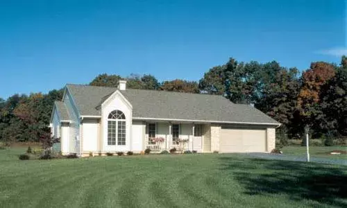 Traditional house plans 46-257 - front exterior, 1,461 sq ft, 3 bed, 2 bath house plans | Monster House Plans