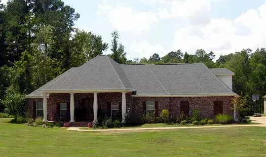 Southern house plans 56-121 - front exterior, 2,558 sq ft, 3 bed, 2 bath house plans | Monster House Plans