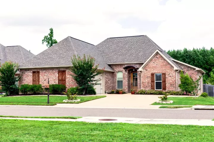Southern house plans 56-228 - front exterior, 1,799 sq ft, 4 bed, 2 bath house plans | Monster House Plans