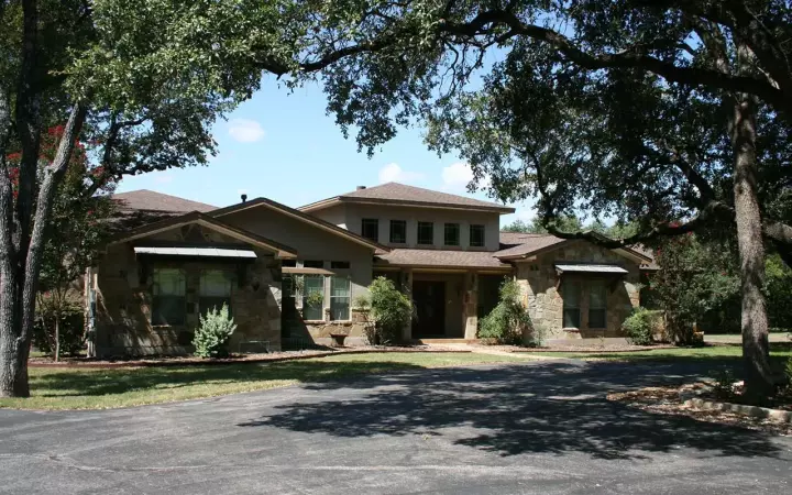 Traditional house plans 59-204 - front exterior, 2,888 sq ft, 3 bed, 3 bath house plans | Monster House Plans