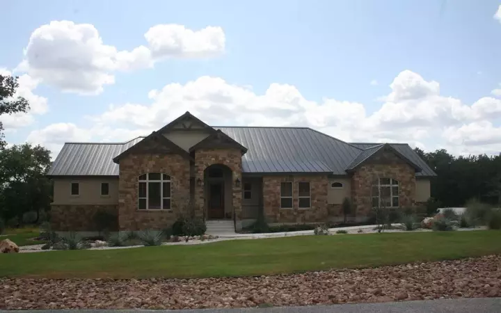 Country house plans 59-232 - front exterior, 3,161 sq ft, 3 bed, 3 bath house plans | Monster House Plans