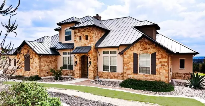 Traditional house plans 59-250 - front exterior, 3,279 sq ft, 4 bed, 5 bath house plans | Monster House Plans