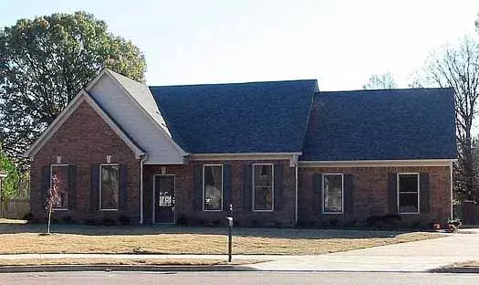 Traditional house plans 6-1625 - front exterior, 1,748 sq ft, 3 bed, 2 bath house plans | Monster House Plans