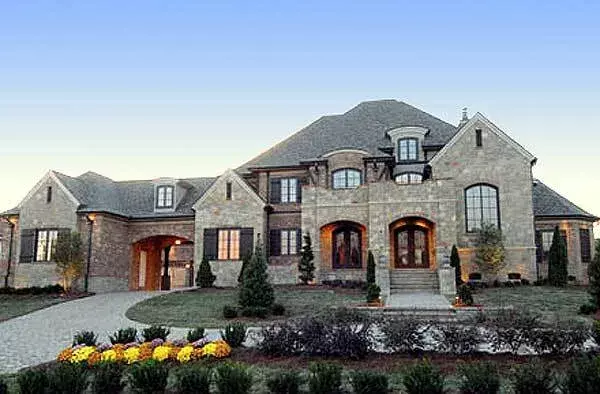 French Country house plans 62-473 - front exterior, 6,634 sq ft, 4 bed, 5 bath house plans | Monster House Plans