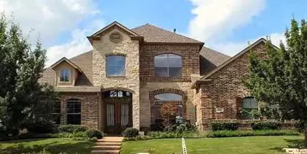 Traditional house plans 63-349 - front exterior, 4,265 sq ft, 4 bed, 4 bath house plans | Monster House Plans