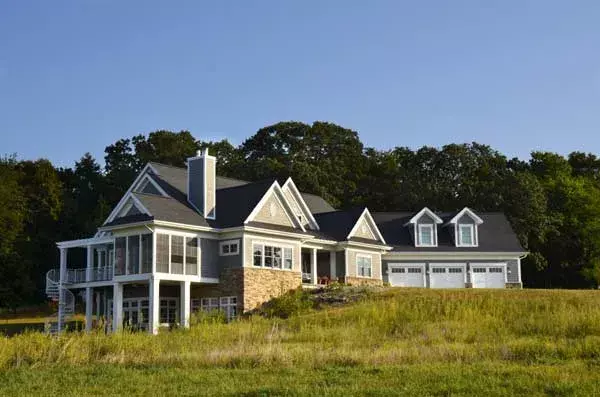 Traditional house plans 7-1350 - front exterior, 4,519 sq ft, 4 bed, 3 bath house plans | Monster House Plans