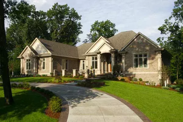 Traditional house plans 7-1354 - front exterior, 7,209 sq ft, 4 bed, 2 bath house plans | Monster House Plans