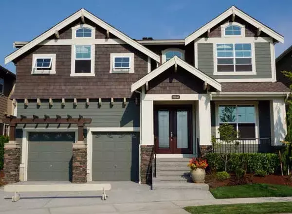 Craftsman house plans 88-668 - front exterior, 3,782 sq ft, 4 bed, 4 bath house plans | Monster House Plans